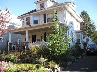 317 3rd St, Dunellen, NJ 08812