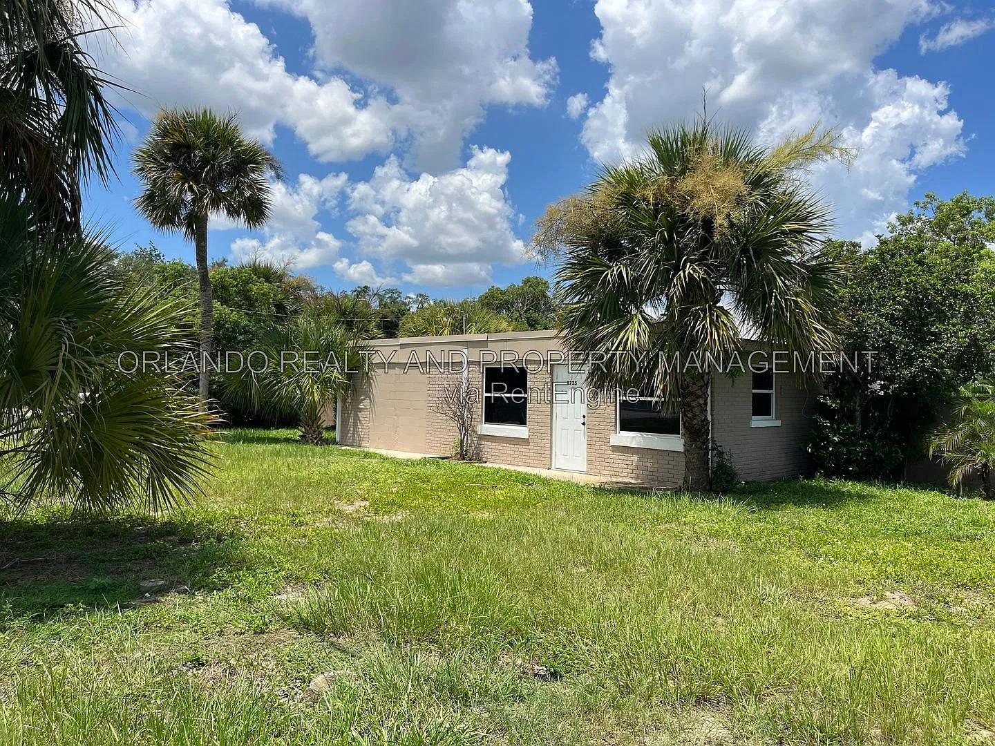 2 bed, 1.0 bath, 1698 sqft, $1,125 — Photo 1