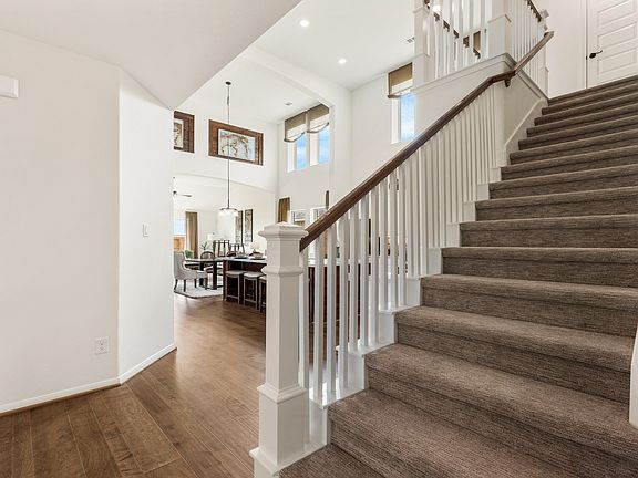 Inviting foyer