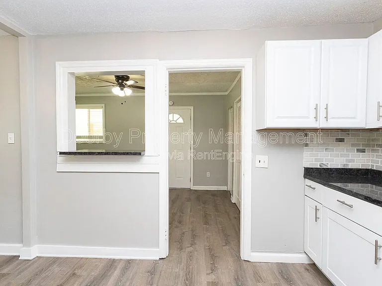 1635 Dogwood Dr — Photo 15