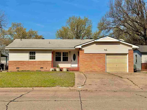 1712 Richway Dr, Ponca City, OK 74601