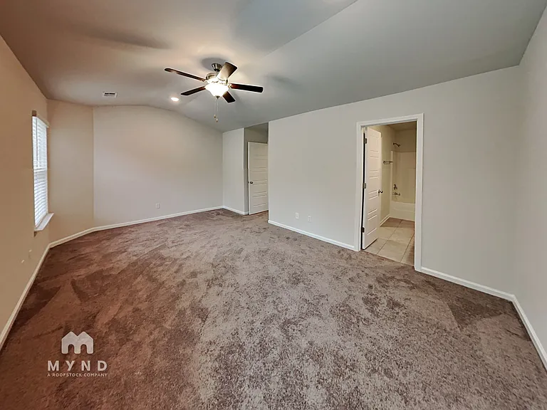34 Brown Thrasher Ct — Photo 11