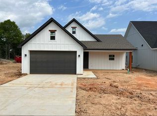 2040 Pine Hill Rd, Shreveport, LA 71107