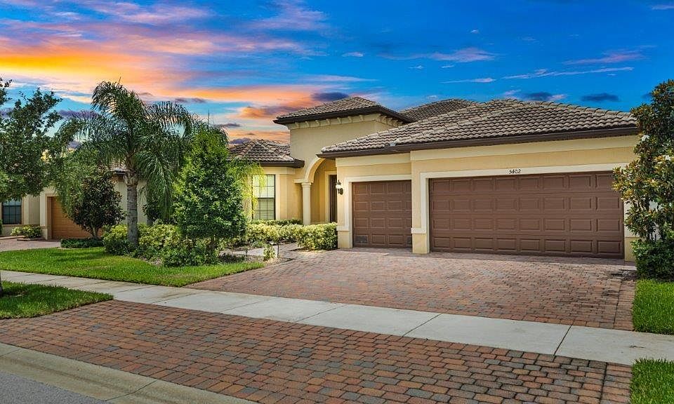 1st image of 5402 Antigua Cir