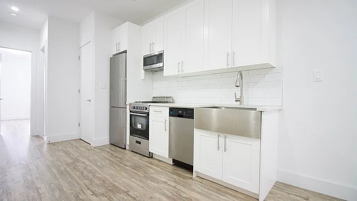 Rented by Nooklyn NYC LLC | media 5