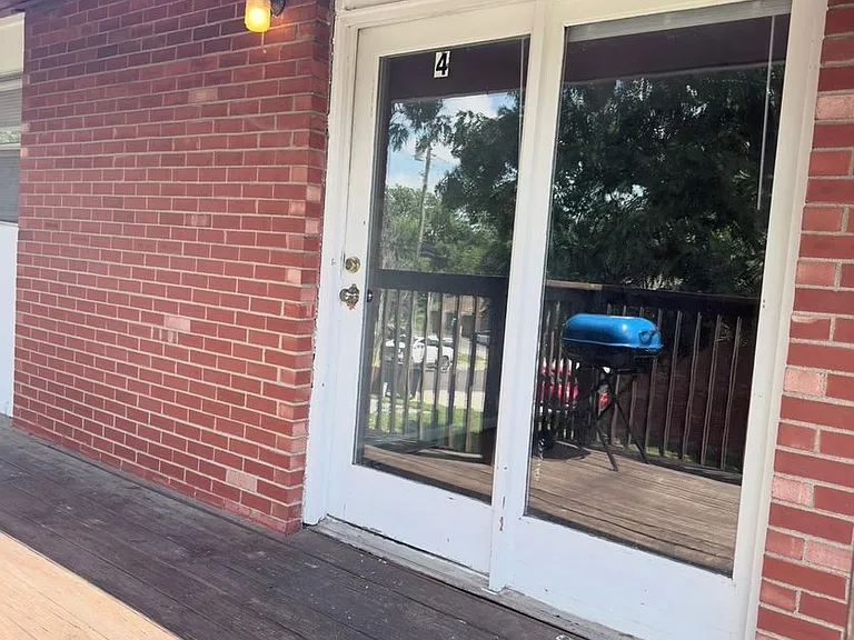 6200 N East Circle Dr — Photo 8