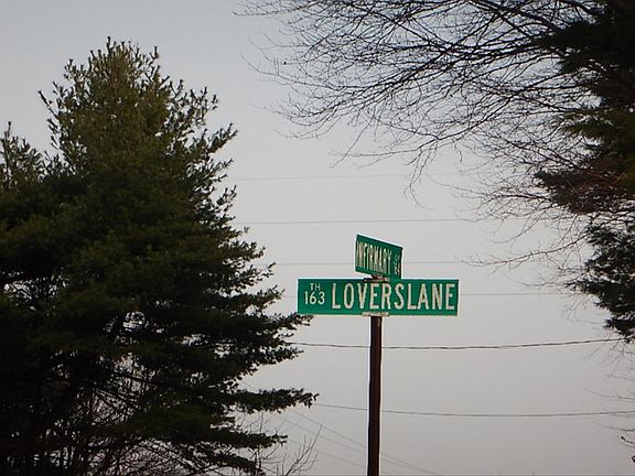 5th image of 3766 Lovers Ln