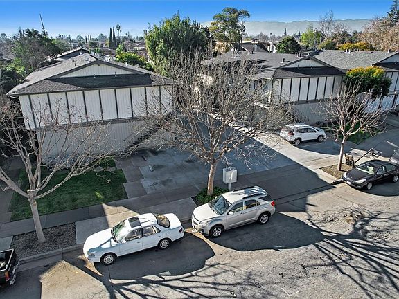 5th image of 3844 Barker Dr