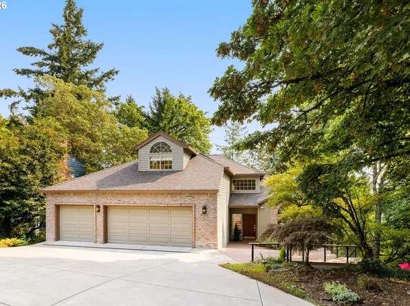 1727 SW Westwood Dr, Portland, OR 97239