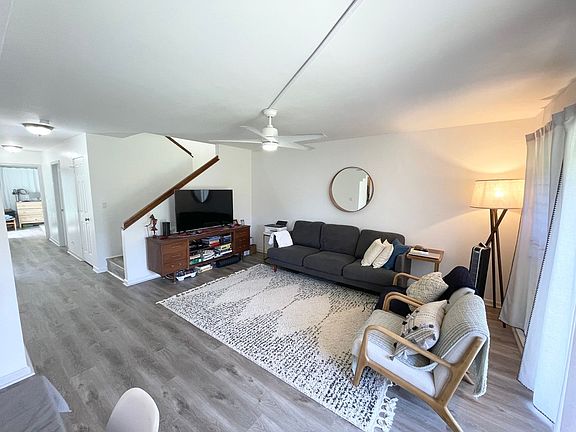 5th image of 320 Lale St #1301