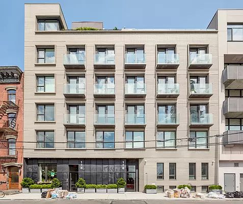 4th image of 170 West St #301