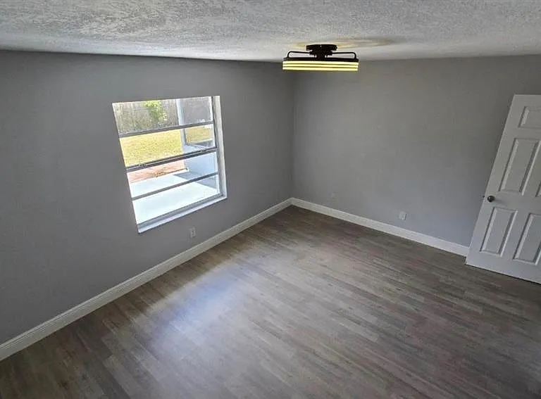 34 Emerson Dr NW — Photo 10