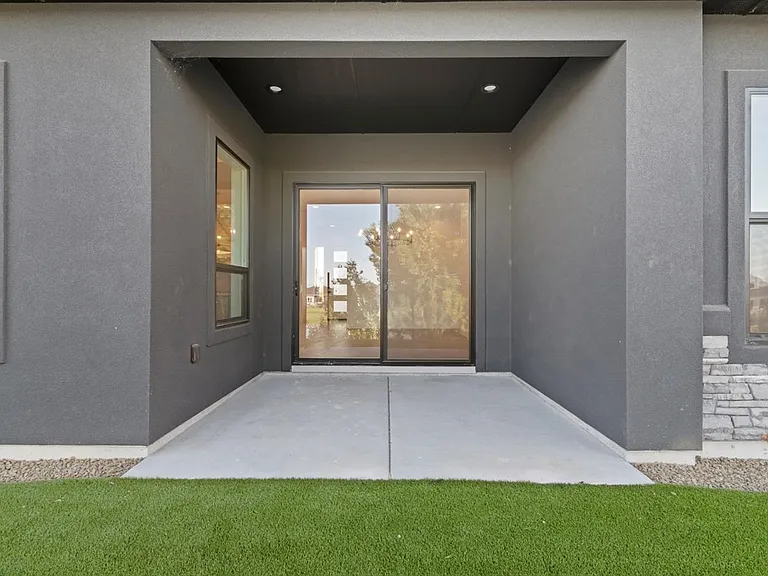 11343 W Perthshire Ln — Photo 35