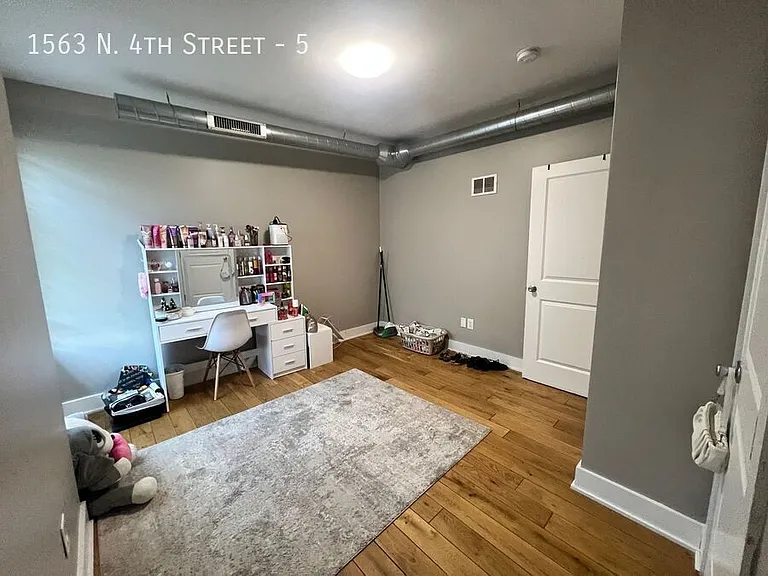 1563 N 4th St #5 — Photo 12