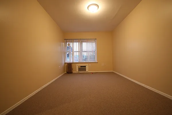 Rented by Rental Solutions Inc | media 9