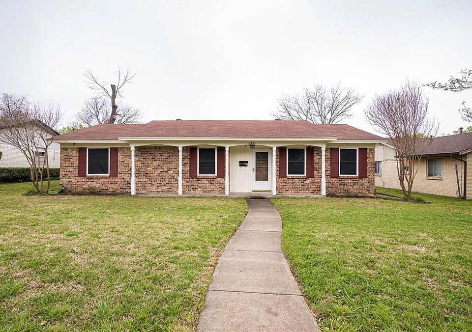 1st image of 4845 Shands Dr