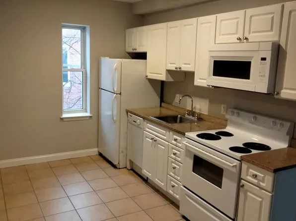 21 Imlay St #3, Hartford, CT 06105