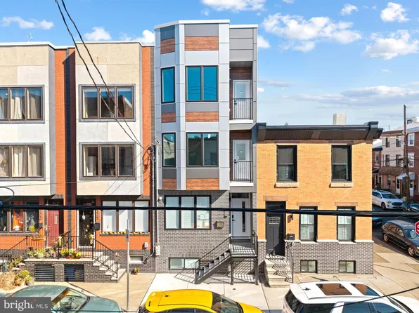 2327 E Dauphin St, Philadelphia, PA 19125
