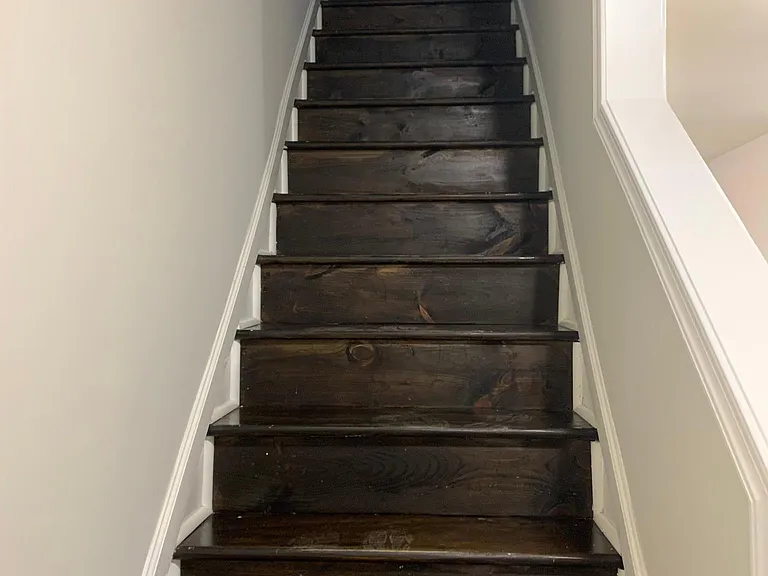 823 S Allison St — Photo 3