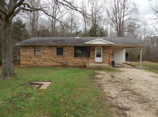 246 Oakdale Rd, Camden, TN 38320