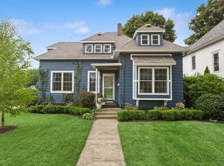 848 Wisconsin Ave, Saint Joseph, MI 49085