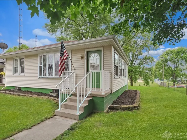228 Jefferson St, New Madison, OH 45346
