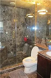 Rented by R New York