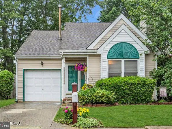 3 Sunnydale Ct, Bayville, NJ 08721