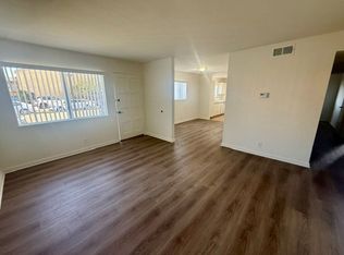Bhfhoskins, Huntington Beach, CA 92649