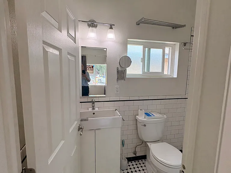 2261 Ewing St #1 — Photo 7