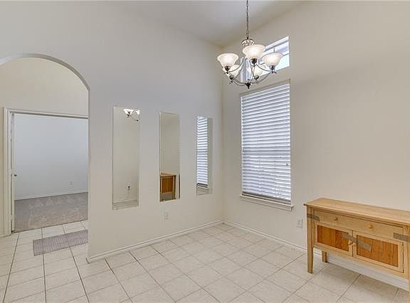 5th image of 4509 Bonnywood Dr
