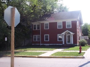 1631 Leavenworth St, Manhattan, KS 66502