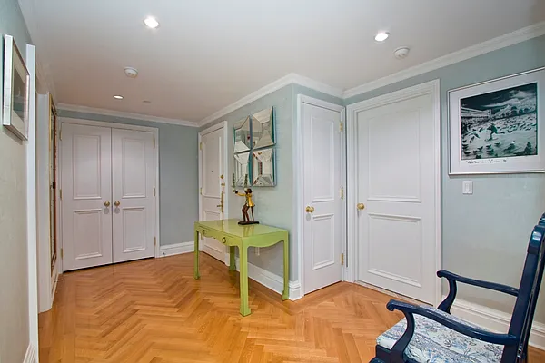 Rented by Trump International Realty | media 3