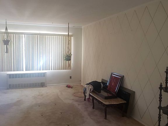 5th image of 828 E 56th St #64