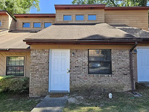 1808 Jackson Bluff Rd #E Photo 1