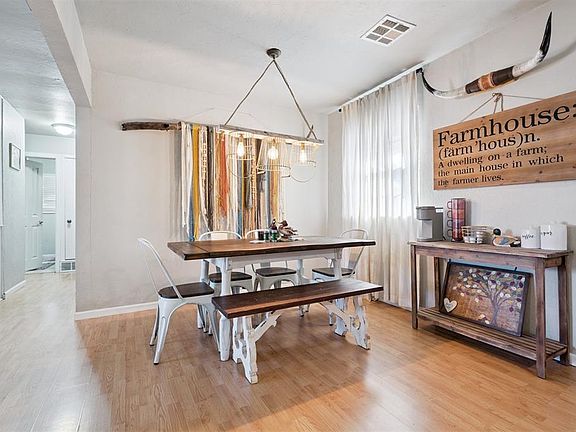 5th image of 652 Reynolds Rd