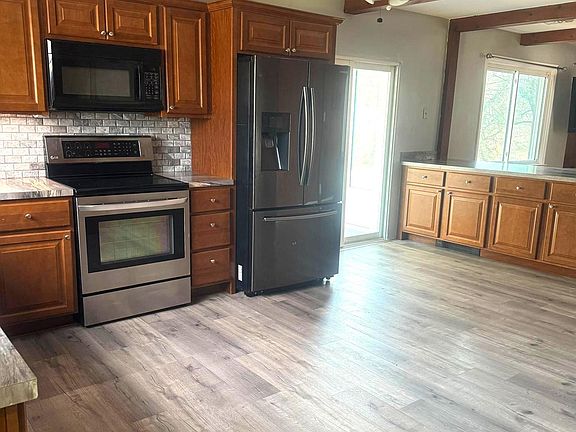 4th image of 1025 Wilmington Pike