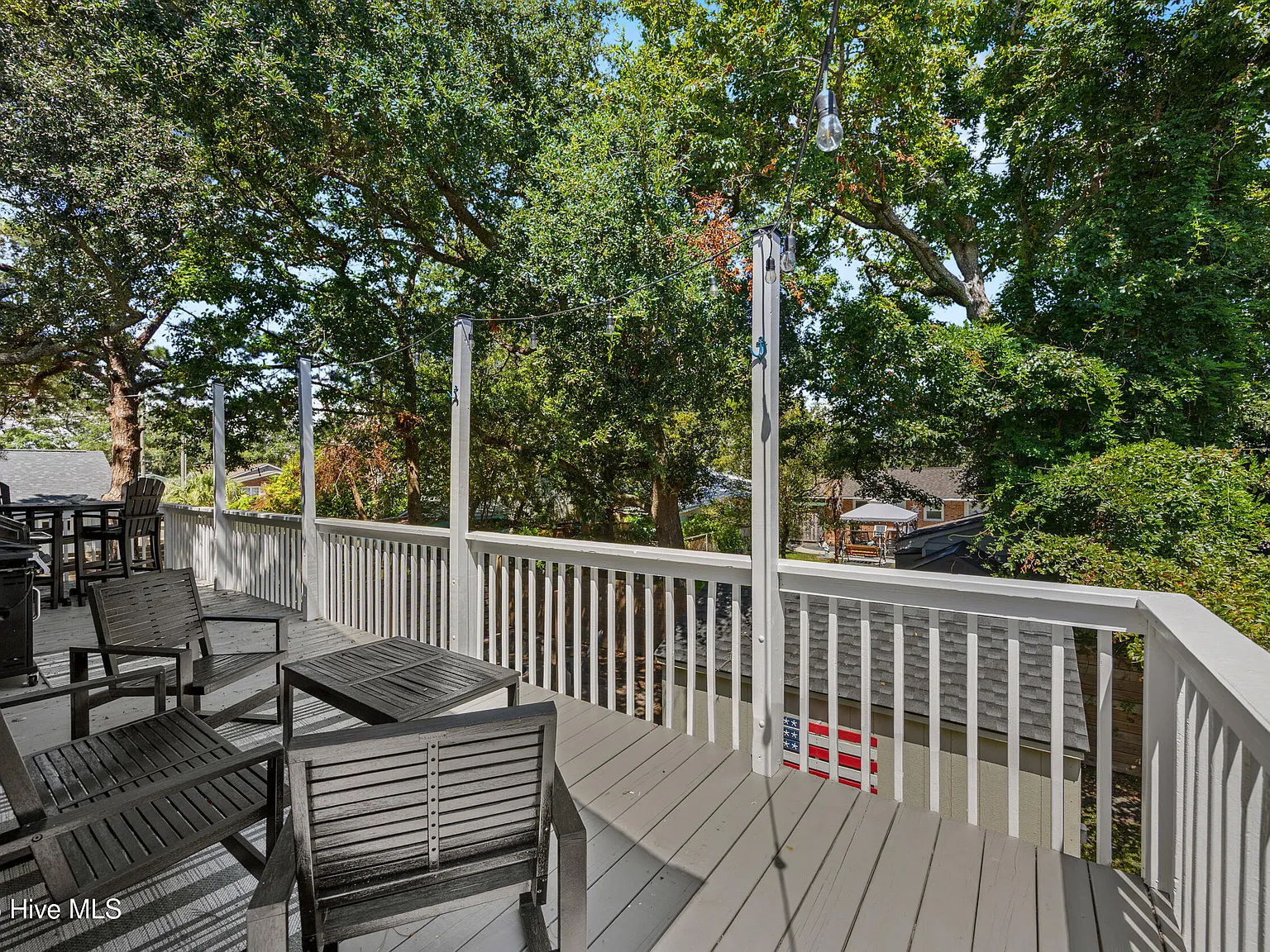 2 bed, 2.0 bath, 950 sqft, $1,650 — Photo 2