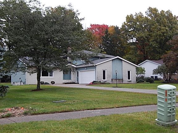 3rd image of 6661 Cheryl Ann Dr
