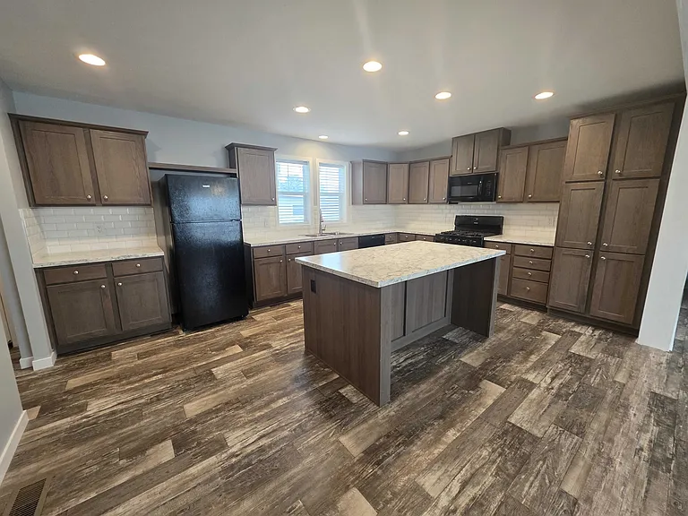 4359 Dogwood Blvd #913 — Photo 2