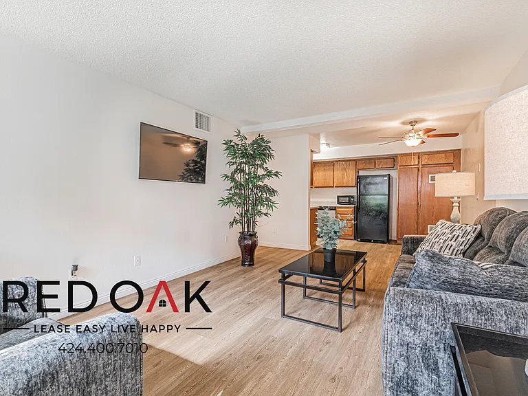 6601 Victoria Ave #107 — Photo 10