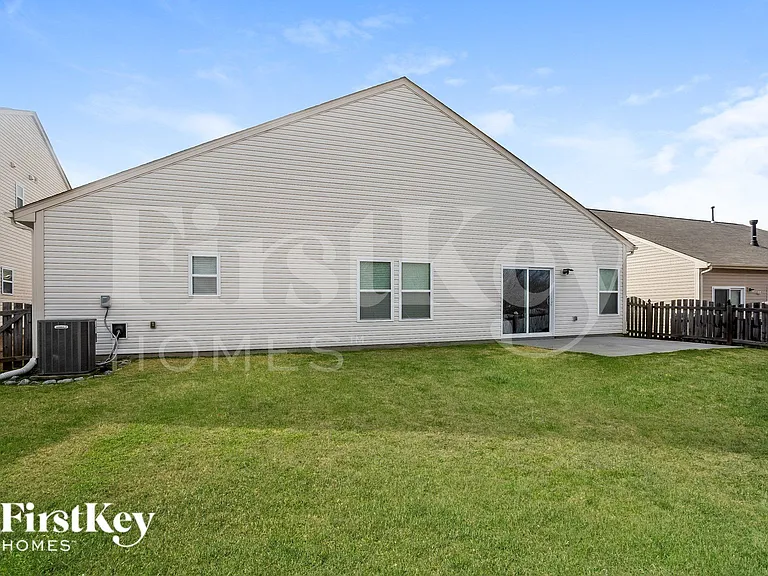 3516 Larkhaven Ave SW — Photo 14