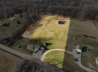 8224 S 250 W, Trafalgar, IN