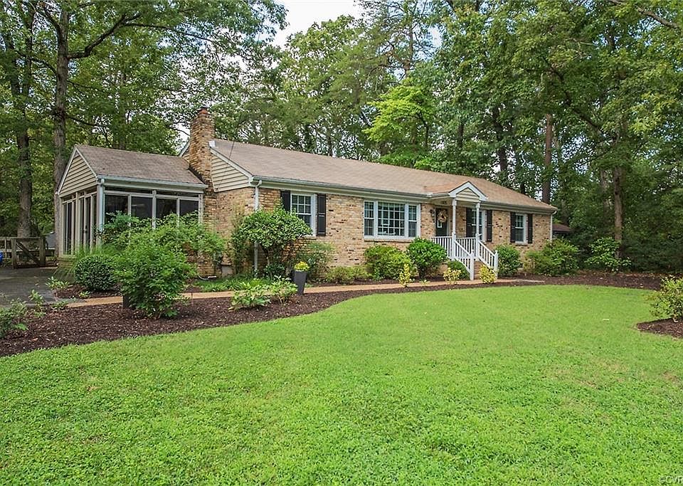 1st image of 7305 Longview Dr