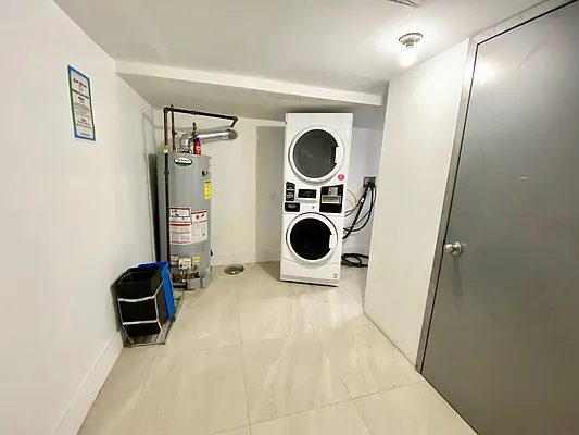 Rented by Zjama Realty Corp | media 7