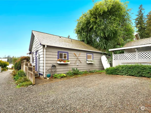 10671 NE West Kingston Road, Kingston, WA 98346