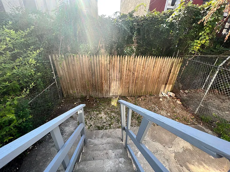 6020 Trinity — Photo 24