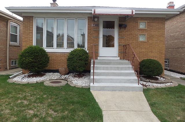 1st image of 5423 S Latrobe Ave