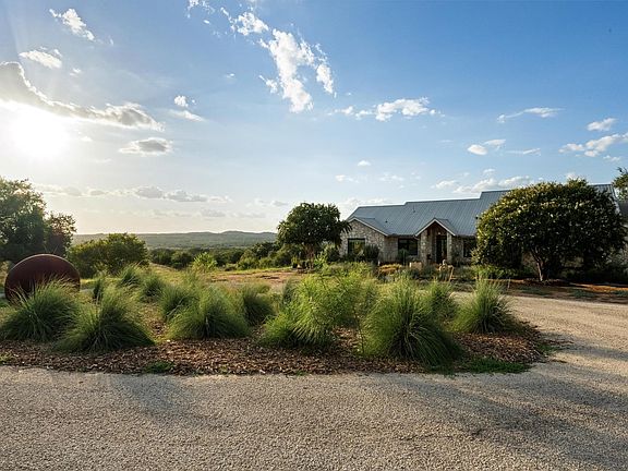 2nd image of 23924 Milestone Rd