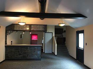 214 Christiana Rd, New Castle, DE 19720